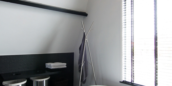 Arjen Reas Architecten - Bathroom Black And White