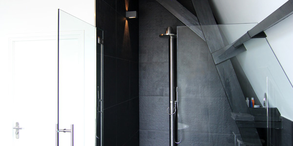 Arjen Reas Architecten - Bathroom Black And White