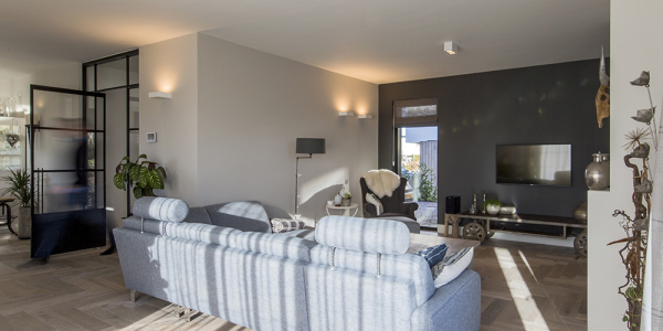 Arjen Reas Architecten - Out Of The Box